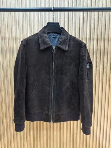 جاكيت توم فورد الشمواه الفاخر (Tom Ford Suede Jacket)