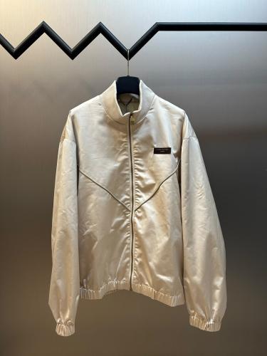 جاكيت لويس فيتون الساتان الفاخر (Louis Vuitton Satin Bomber Jacket)