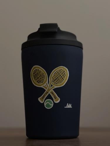 Golden rackets