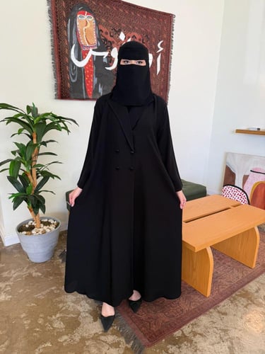 عباية رقم450 + طرحه مجانًا