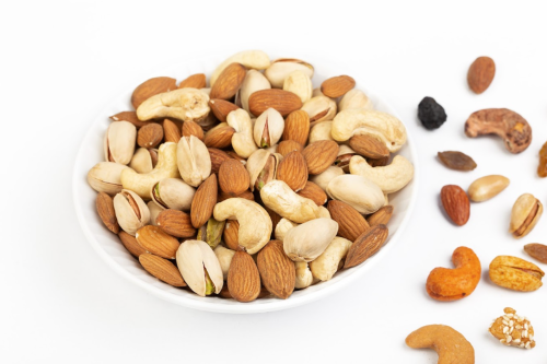 مكسرات مشكل ملكي سادة