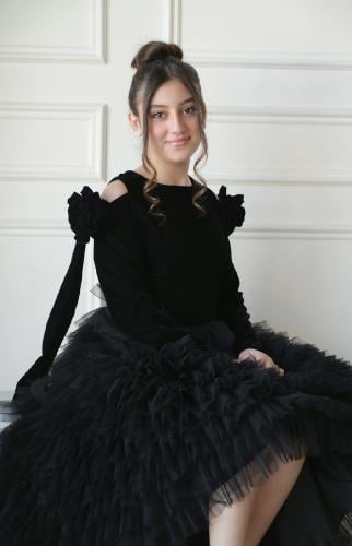 فستان انيق فخم مخمل اسود كلاسيكي راقي