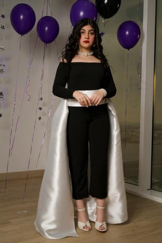 جمبسوت تصميم راقي اسود وافوايت