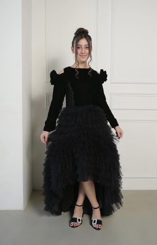 فستان انيق فخم مخمل اسود كلاسيكي راقي