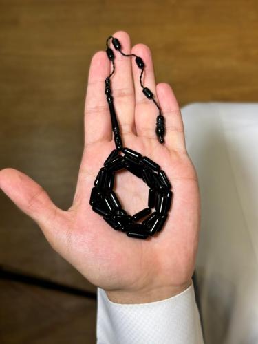 مسباح قلاليث اسود ملكي