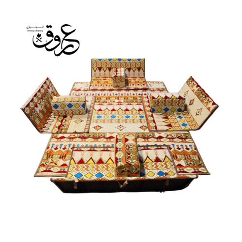 جلسة أرضية للتخييم عملية تجمع بين المتانة والمرونة