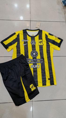طقم الاتحاد الاساسي2025