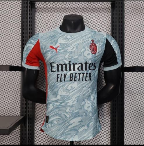 عرض خاص لمحبي الروسونيري! ⚫ احصل على طقم AC Milan...