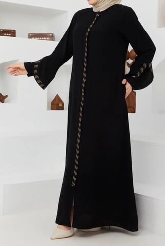 عباية شك قصة عادية