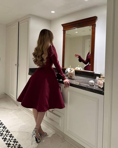 فستان سهره السن المحير