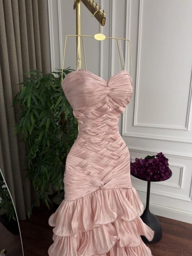 فستان سهره تطريز يدوي جازار كلوش