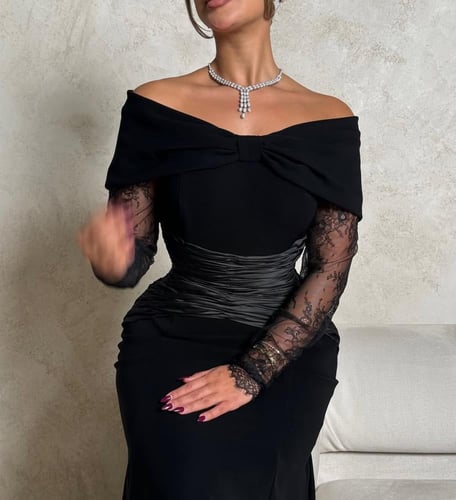 فستان سهرة باربي دانتيل بالون الاسود الملكي