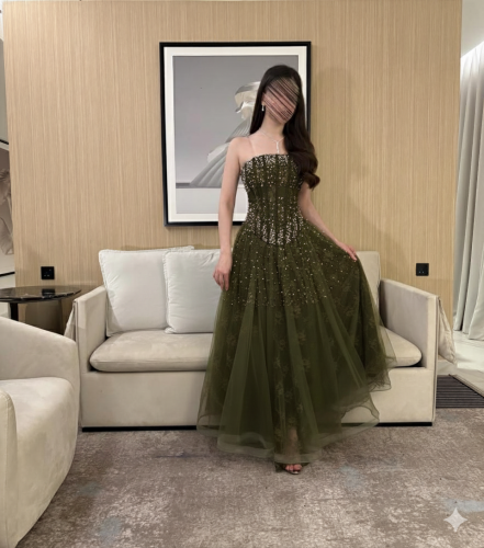 فستان سهره تل مطرز باللون الزيتي