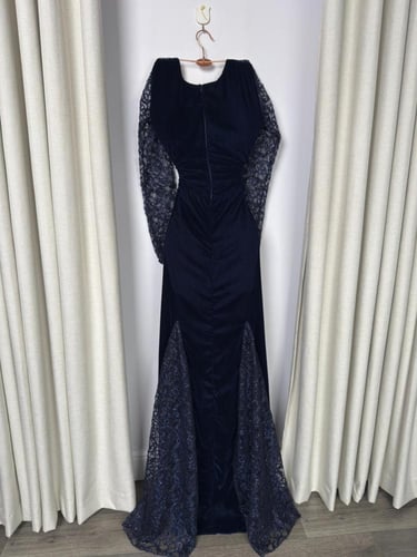 فستان سهره كحلي غامق مخمل دانتيل كورسيه