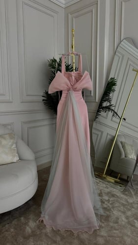 فستان سهرة باربي خرز ذيل اورجنزا