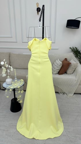 فستان سهرة ليموني باكمام شفافه