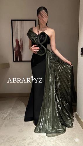 فستان سهرة باربي ذيل طويل جانبي تطريز يدوي فخم