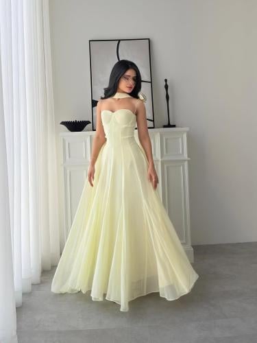 فستان ناعم شيفون بشال