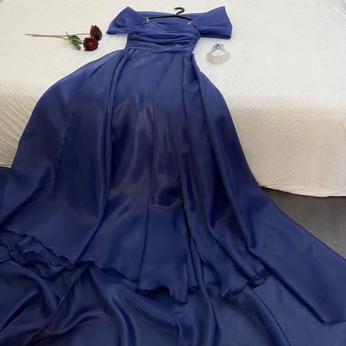 فستان سهرة كحلي طويل