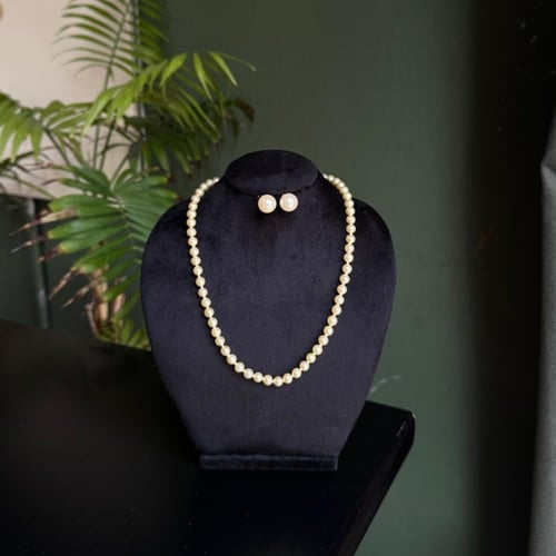 ‎طقم لؤلؤ كلاسيكي من Majorica