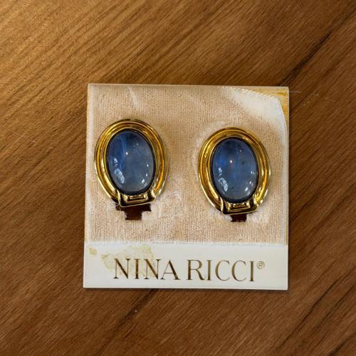أقراط Nina Ricci بحجر أزرق ملكي – إصدار التسعينات