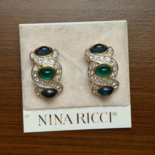 أقراط Nina Ricci – إصدار فنتج
