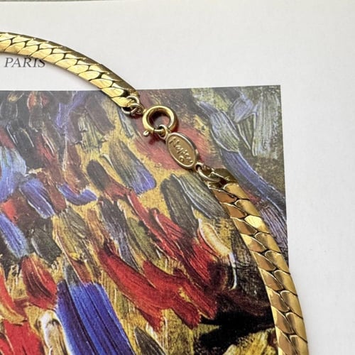 طقم Napier Statement – أناقة الثمانينات الخالدة