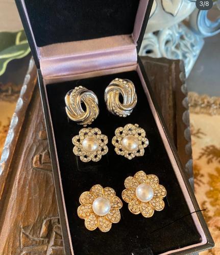 طقم أقراط فنتج من Jon Richard — تصميم فاخر بثلاث أ...