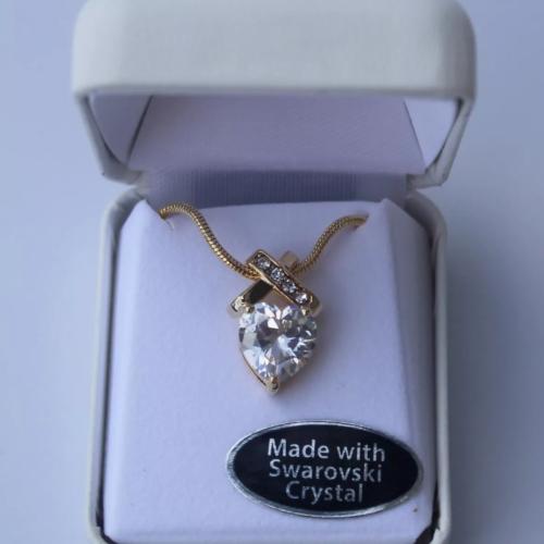 قلادة فنتج ماركة Swarovski