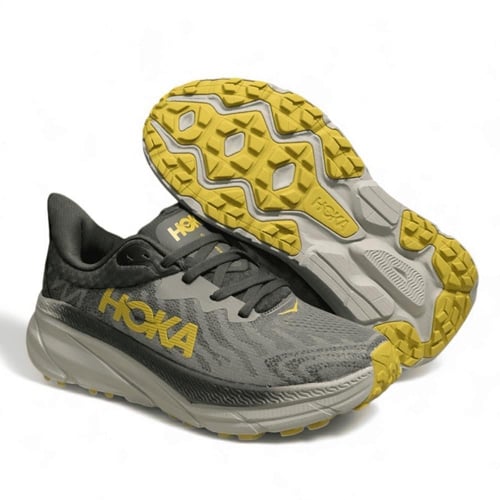 HOKA ONE ONE