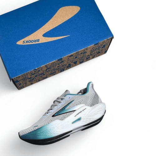 Brooks Hyperion Max 2