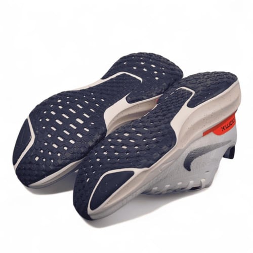 Zoom X Invincible Run FK 3