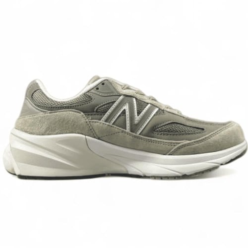 NEW BALANCE V6 990