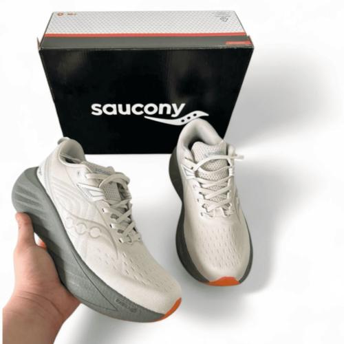 حذاء ساكوني ترايمف 22 Saucony
