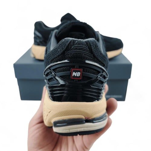 NEW BALANCE 1906L
