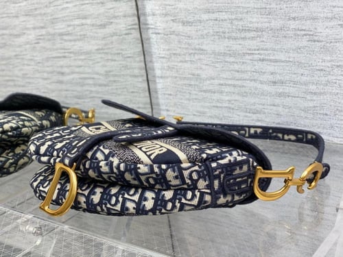 شنطة كريستيان ديور Christian Dior