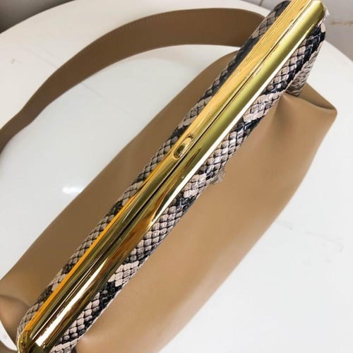 شنطة فيندي Fendi First