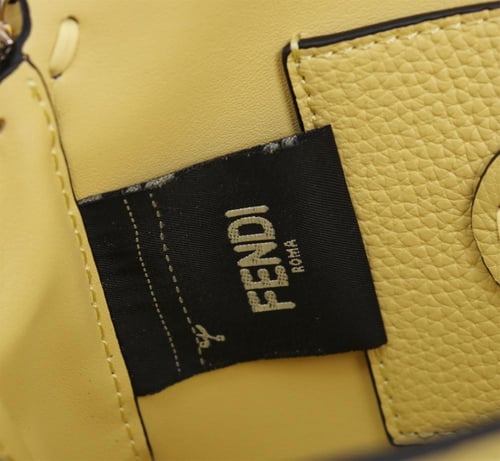 شنطة فيندي باجيت Fendi Baguette