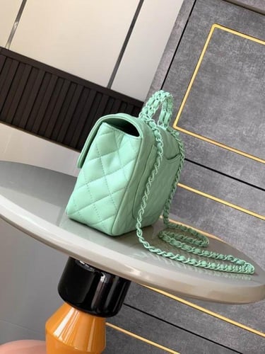 شنطة Chanel Mini Buckle