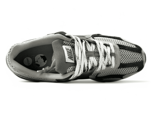 Nike Air Zoom Vomero 5