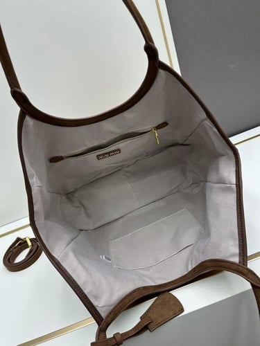 شنطة ميو ميو آيفي Miu Miu IVY