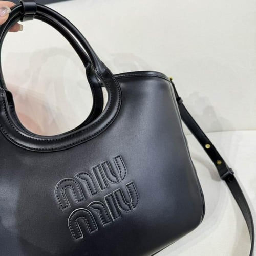 شنطة ميو ميو آيفي Miu Miu IVY