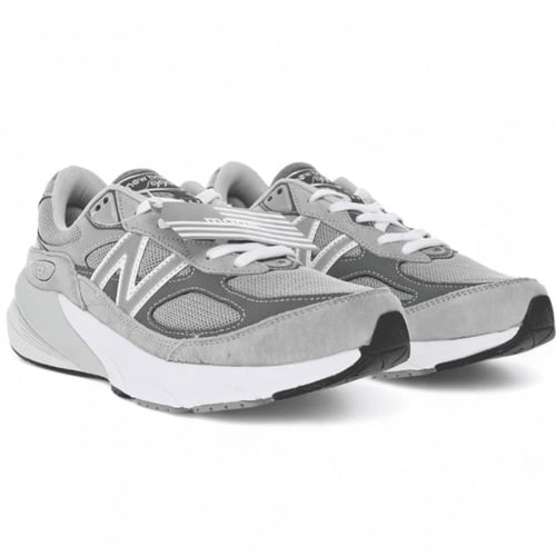 NEW BALANCE V6 990