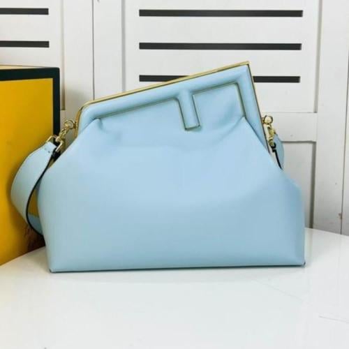 شنطة فيندي Fendi First