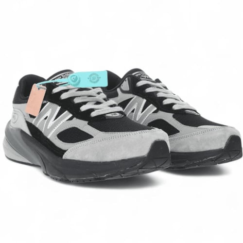 NEW BALANCE V6 990