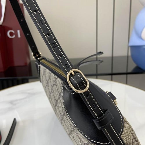 شنطة كتف جوتشي متوسطة Medium Shoulder Bag