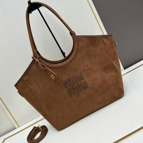 شنطة ميو ميو آيفي Miu Miu IVY