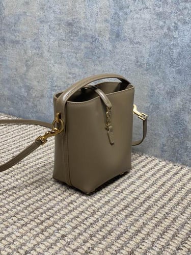 شنطة سان لوران Saint Lauren Le 37 small