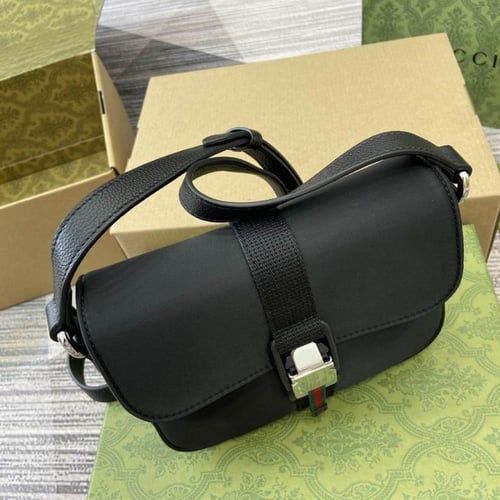 شنطة جي جي ميني كروس بودي Gucci Mini