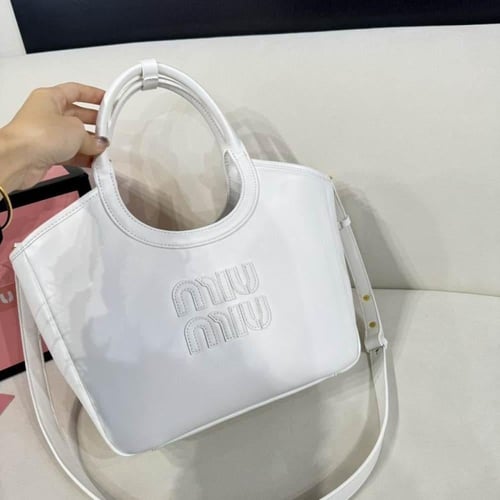 شنطة ميو ميو آيفي Miu Miu IVY